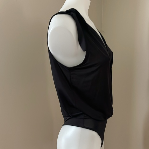 (NWT) Express Women’s Black Bodysuit, Small - Picture 5 of 15
